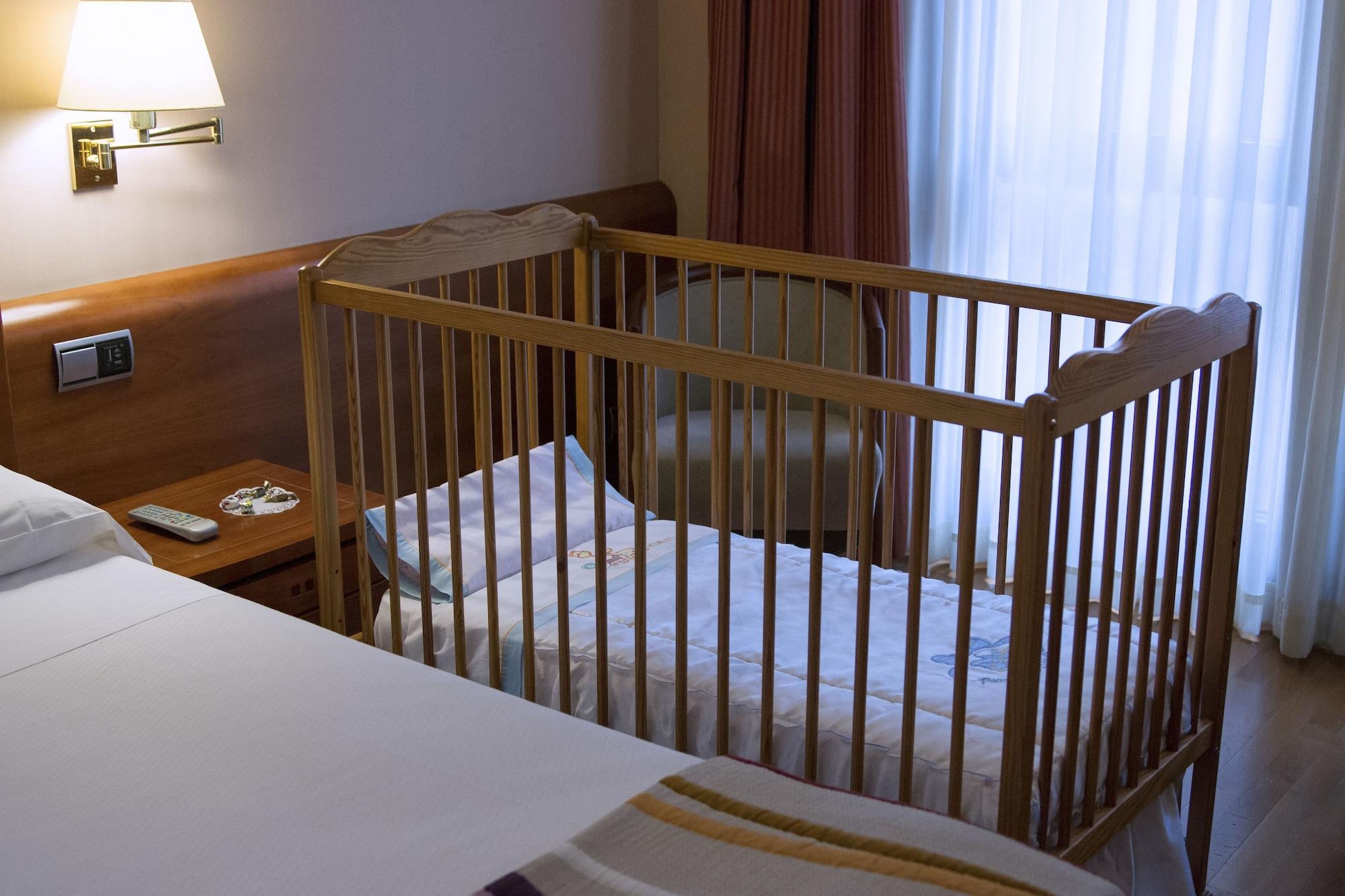 Hotel Amadeus บายาโดลิด ภายนอก รูปภาพ