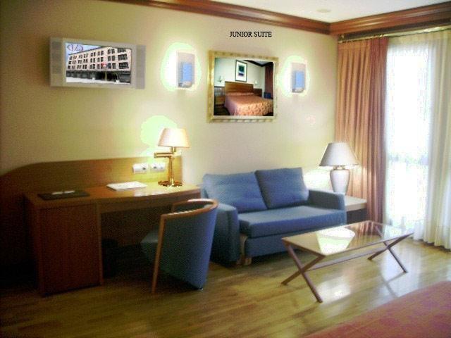 Hotel Amadeus บายาโดลิด ห้อง รูปภาพ