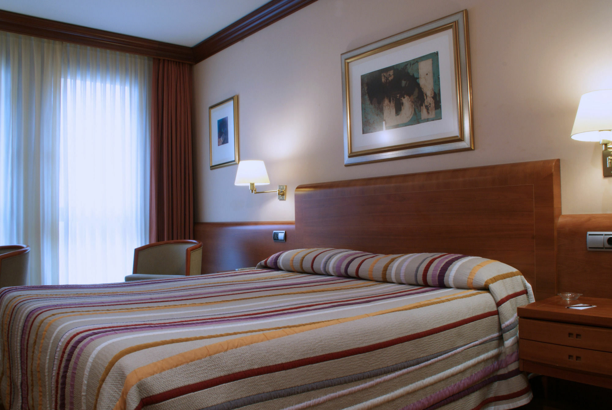 Hotel Amadeus บายาโดลิด ภายนอก รูปภาพ